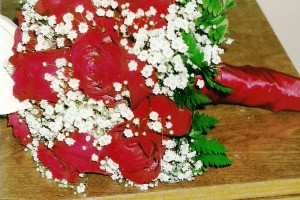 RED ROSES WITH BABY'S BREATH FOR BRIDE'S MAID BOUQUET